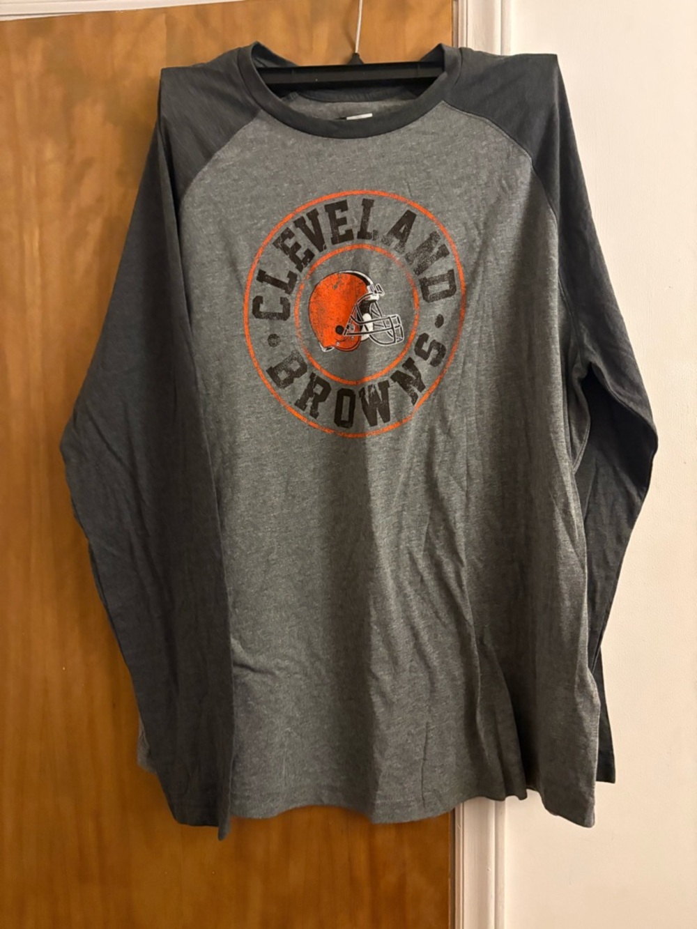 NFL Cleveland Browns Gray Raglan Long-Sleeve Shirt with Orange Logo